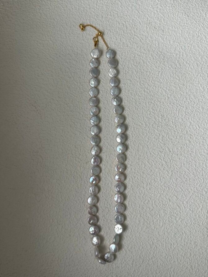 Small Round Baroque Necklace