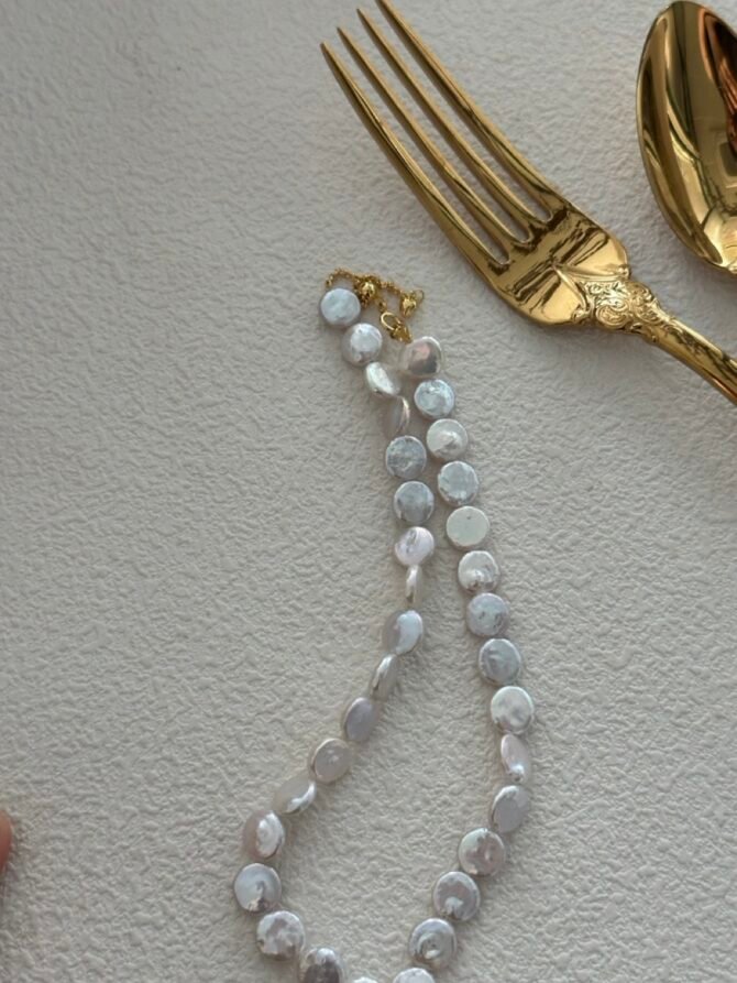 Small Round Baroque Necklace