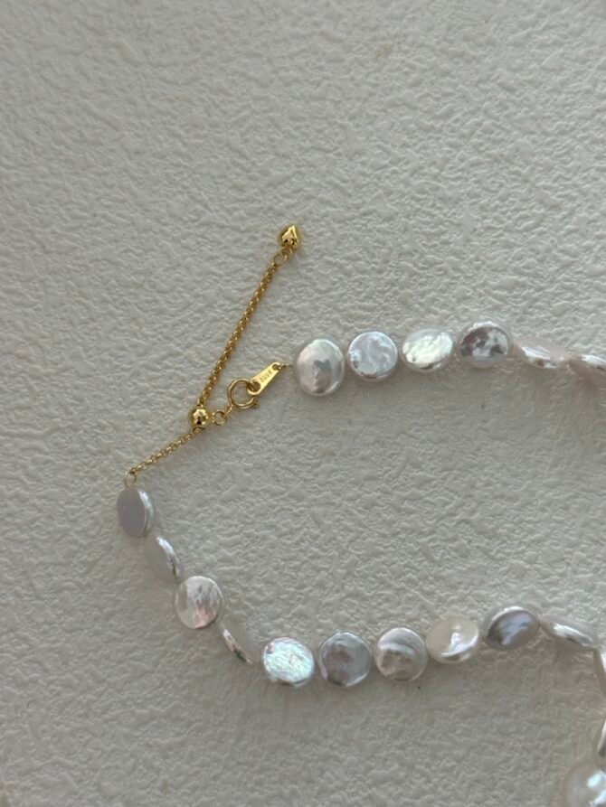 Small Round Baroque Necklace