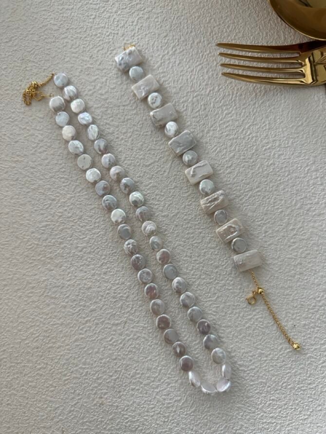 Small Round Baroque Necklace